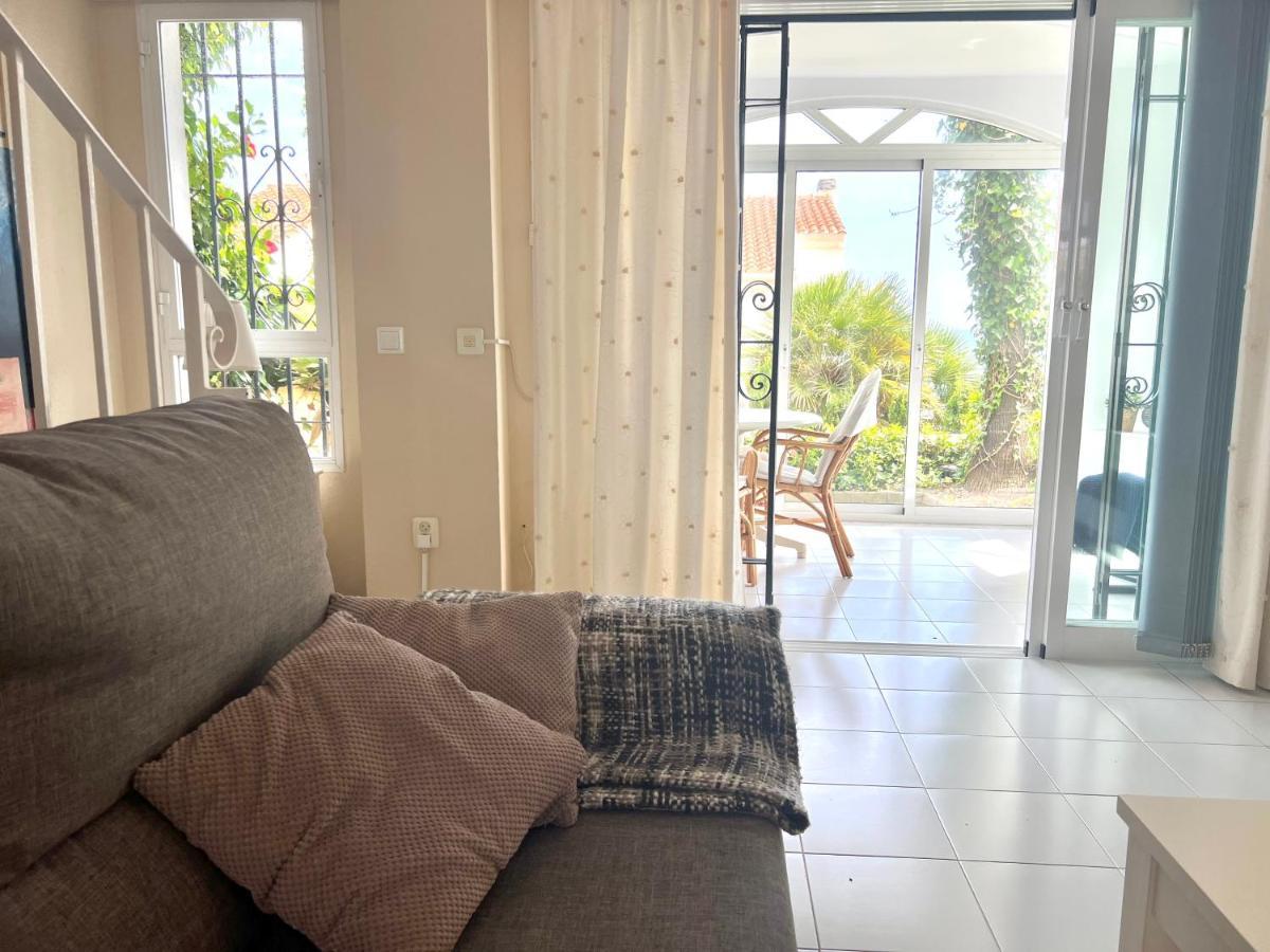 Fabulous Vacation In A 2 Bedroom Townhouse With 2 Terraces Overlooking The Sea, Suitable For 6 People 3 Swimming Pools Tennis And 200 Mts From The Sea El Faro Kültér fotó
