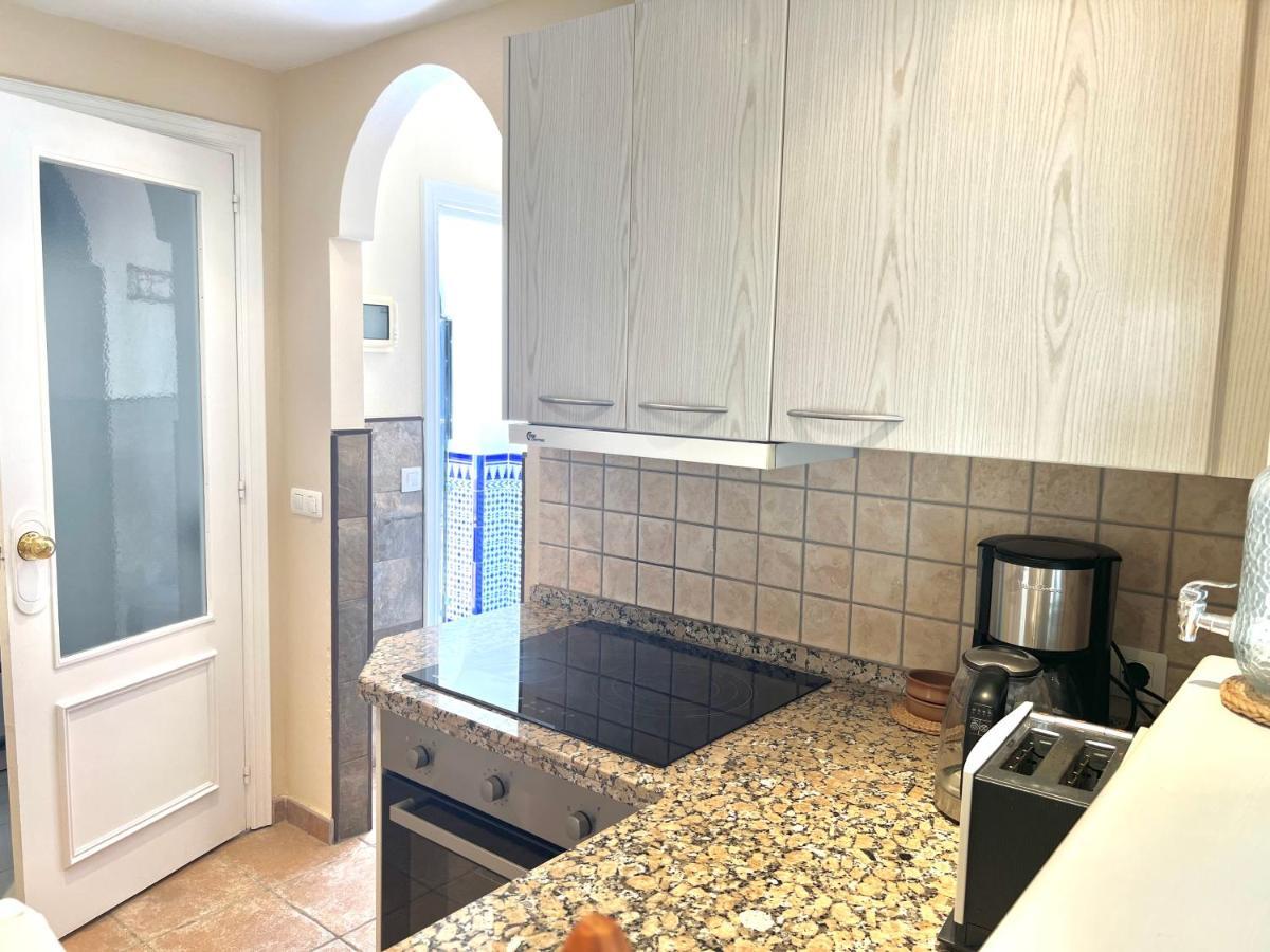 Fabulous Vacation In A 2 Bedroom Townhouse With 2 Terraces Overlooking The Sea, Suitable For 6 People 3 Swimming Pools Tennis And 200 Mts From The Sea El Faro Kültér fotó