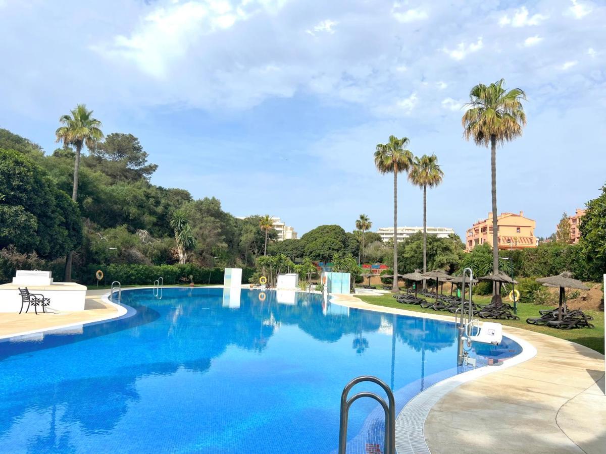 Fabulous Vacation In A 2 Bedroom Townhouse With 2 Terraces Overlooking The Sea, Suitable For 6 People 3 Swimming Pools Tennis And 200 Mts From The Sea El Faro Kültér fotó