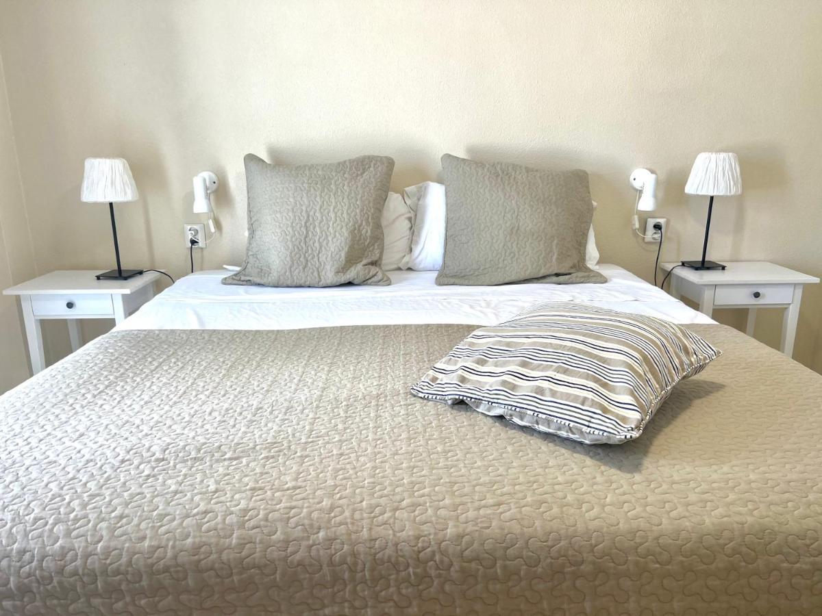 Fabulous Vacation In A 2 Bedroom Townhouse With 2 Terraces Overlooking The Sea, Suitable For 6 People 3 Swimming Pools Tennis And 200 Mts From The Sea El Faro Kültér fotó