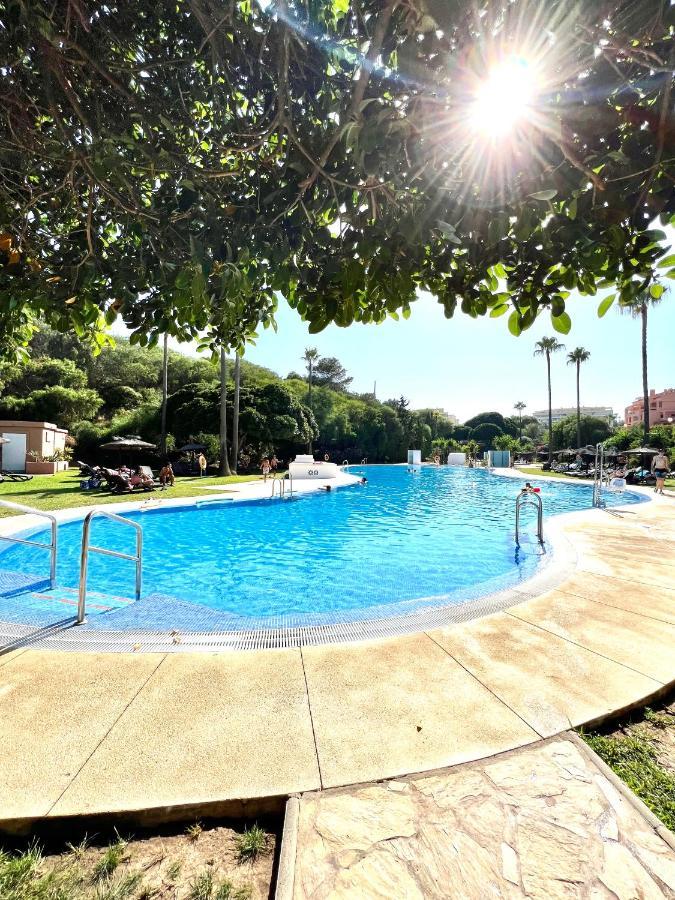 Fabulous Vacation In A 2 Bedroom Townhouse With 2 Terraces Overlooking The Sea, Suitable For 6 People 3 Swimming Pools Tennis And 200 Mts From The Sea El Faro Kültér fotó