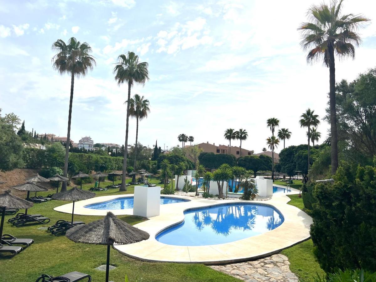 Fabulous Vacation In A 2 Bedroom Townhouse With 2 Terraces Overlooking The Sea, Suitable For 6 People 3 Swimming Pools Tennis And 200 Mts From The Sea El Faro Kültér fotó
